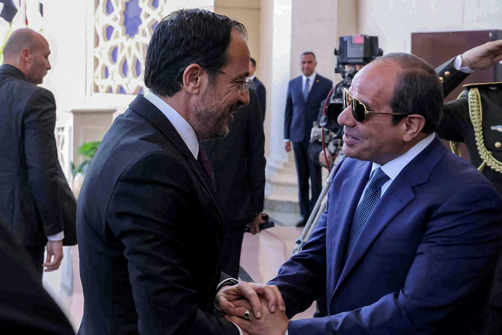 Biðlar til Trump: „Þú getur það“