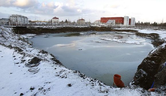 Enn þrengt að Húsi íslenskra fræða