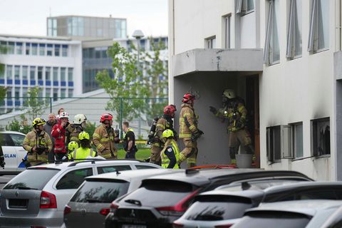 Tveir menn létust í eldsvoðanum á Hjarðarhaga.