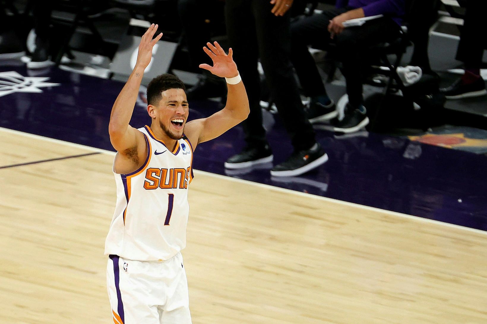 Devin Booker lék vel í nótt.