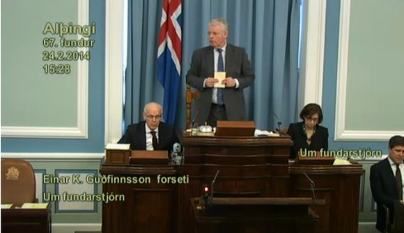 Ríkisstjórnin harðlega gagnrýnd