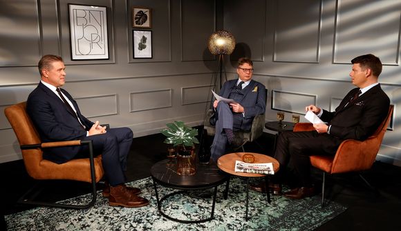 Bjarni ver fullyrðingu í útvarpsauglýsingu