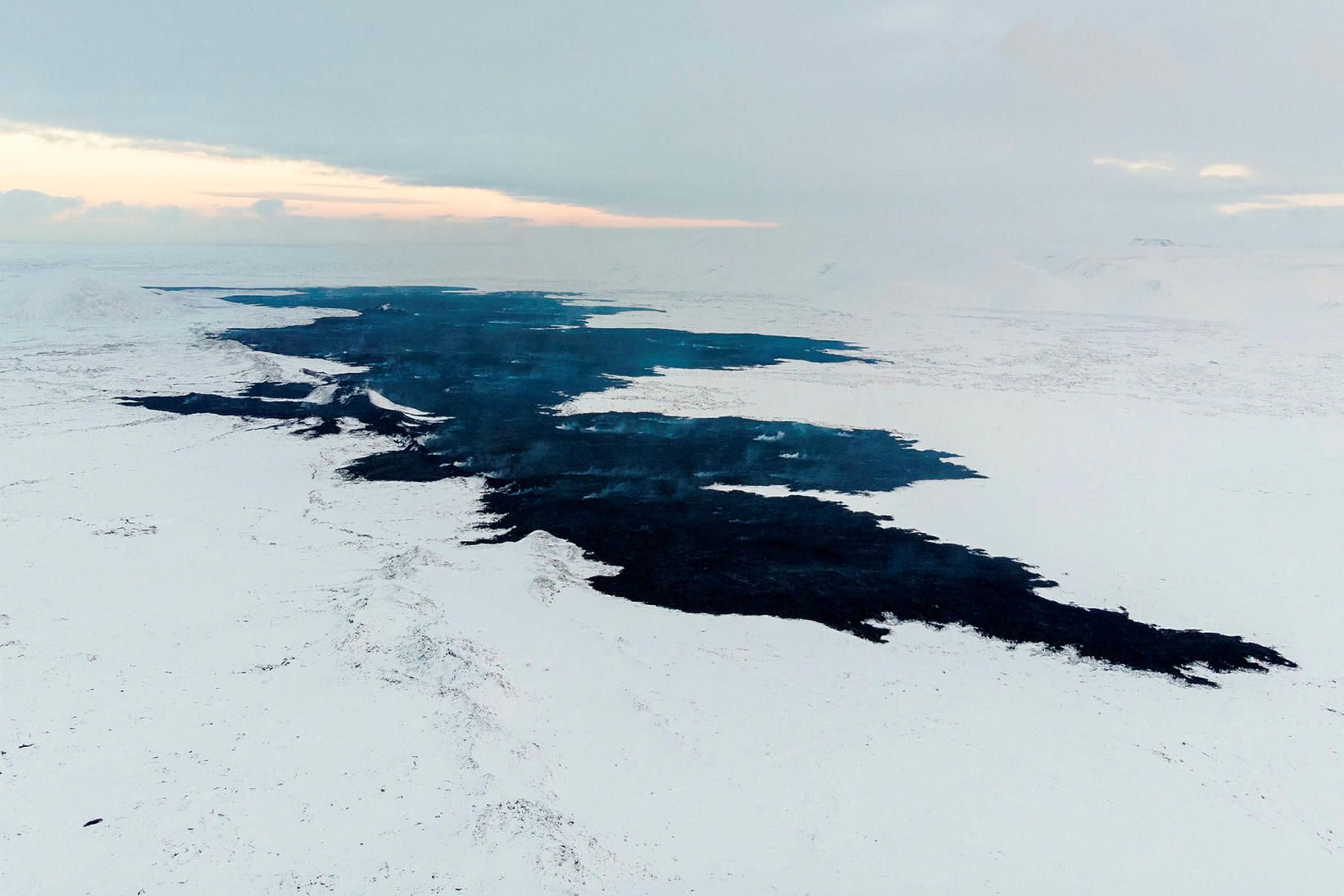 Líklegt þykir að nýtt eldgos hefjist um helgina.