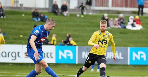 Hans Viktor Guðmundsson og Viktor Jónsson eigast við.