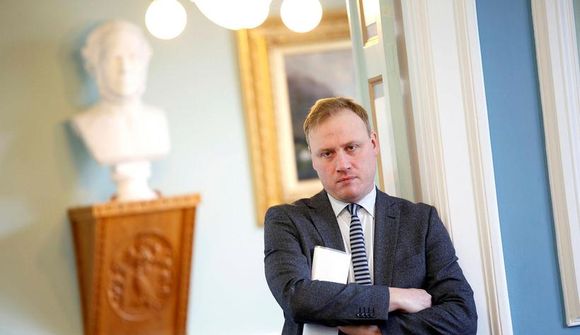 „Eins og að pissa í skóinn sinn“