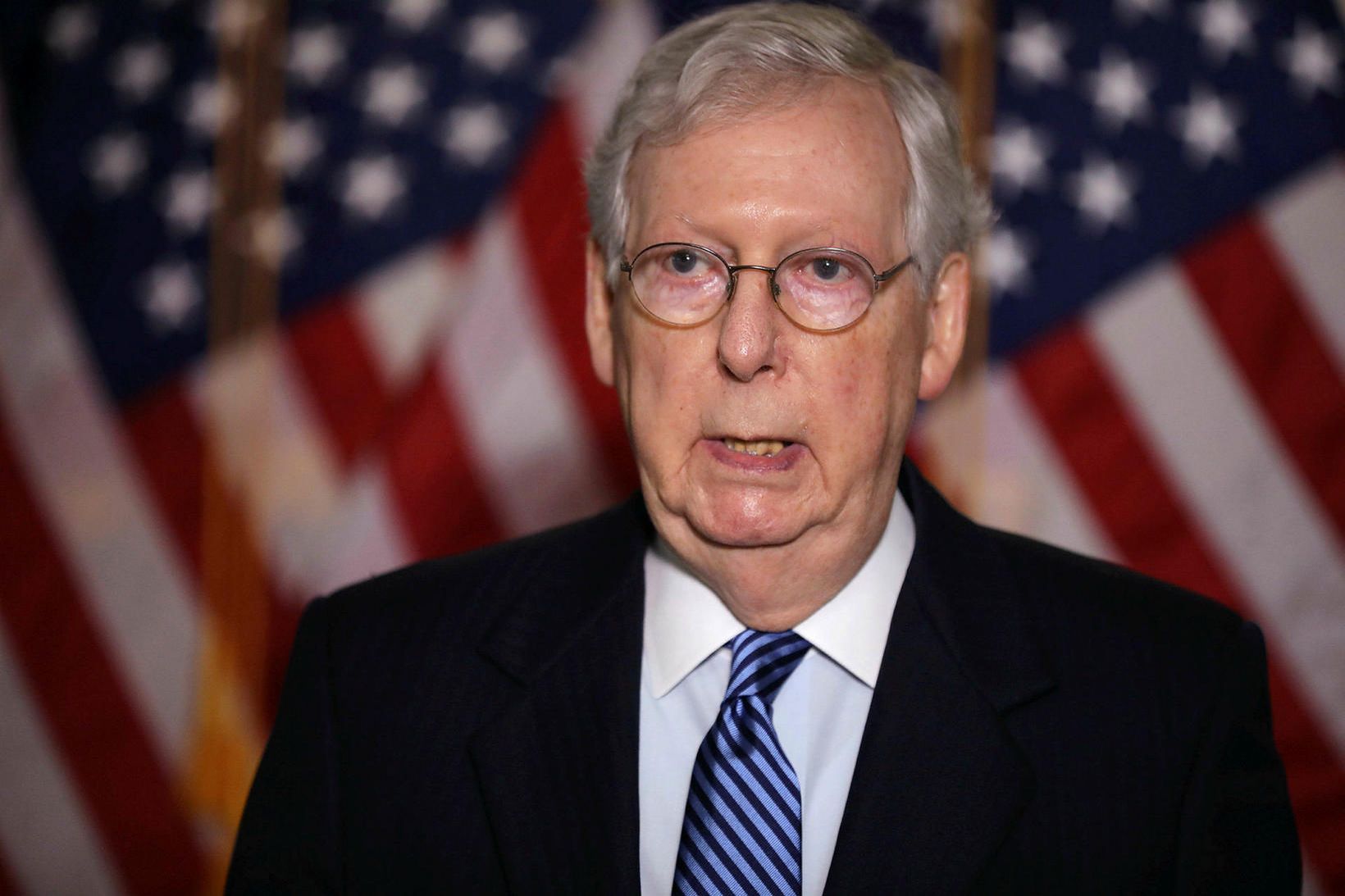 Mitch McConnell, forseti öldungadeildar Bandaríkjaþings, virðist ekki ætla að fallast …