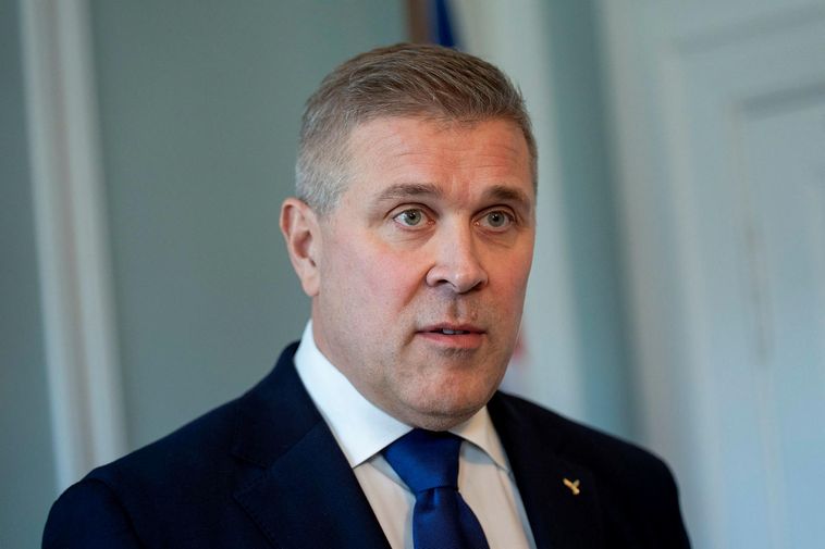 Benediktsson congratulates Trump on his presidential victory