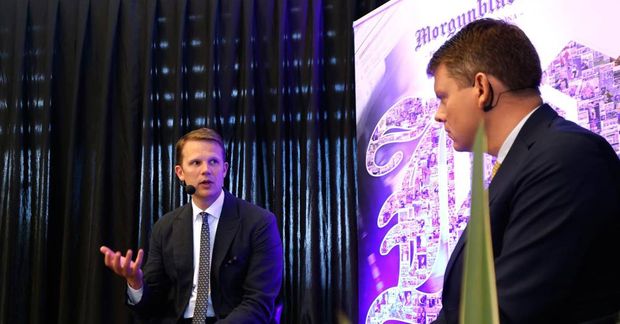 Eldur Ólafsson, forstjóri Amaroq Minerals, var gestur Stefáns Einars Stefánssonar á fundinum.