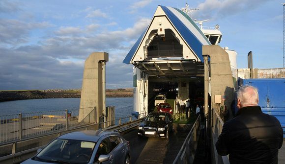 Sjö teknir vímaðir við Landeyjahöfn