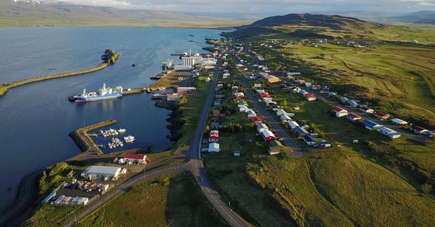 Frá Vopnafirði. Maðurinn er grunaður um að hafa beitt járnkarli til að kyrkja Hafdísi og …