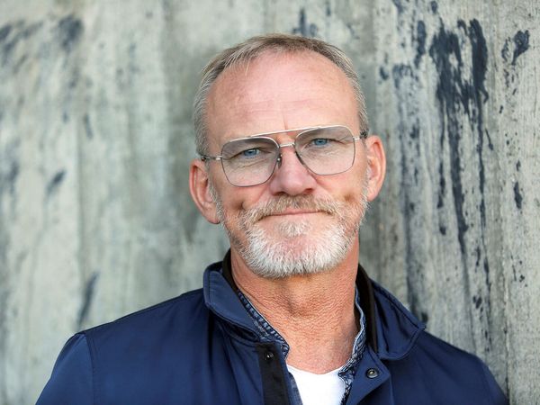 Ingvar E. Sigurðsson.