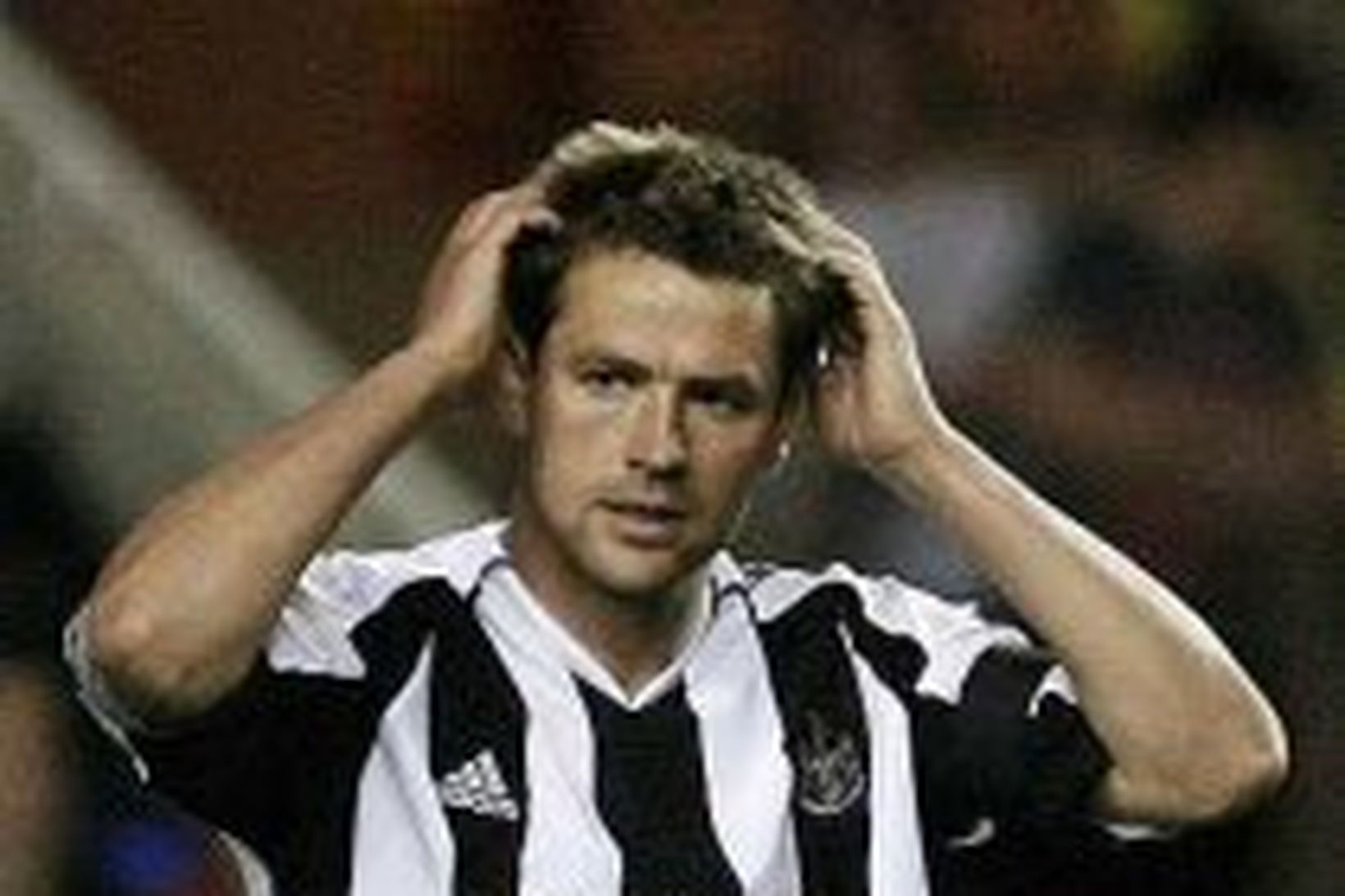 Michael Owen gæti farið frá Newcastle í sumar.