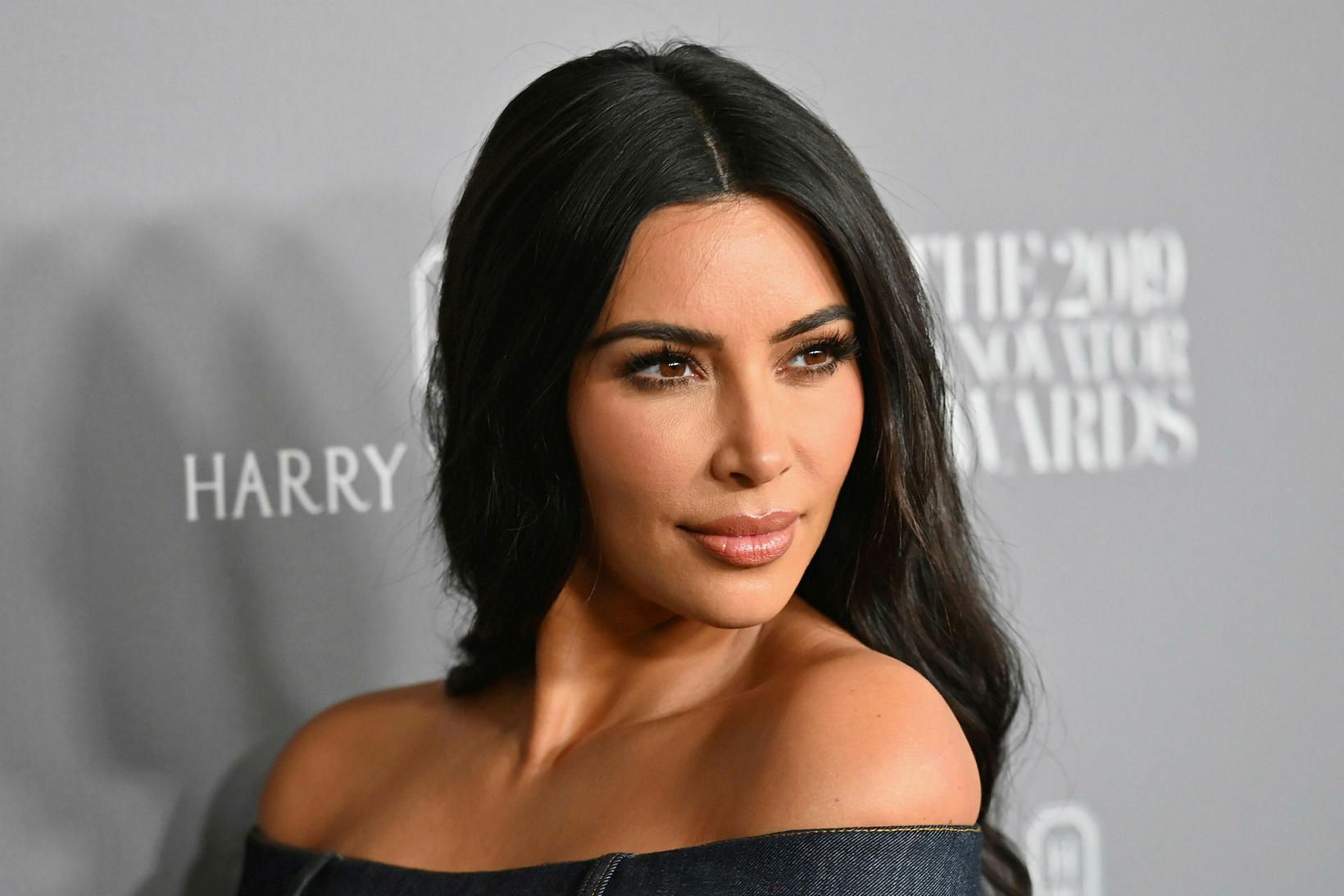 Kim Kardashian West heimsótti Julius Jones á dauðadeildina á mánudag.