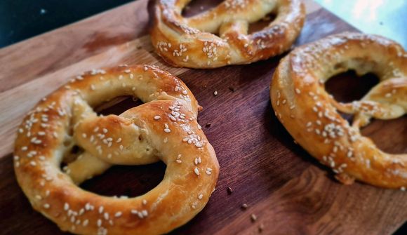 Heimabakaðar saltkringlur með parmesan osti