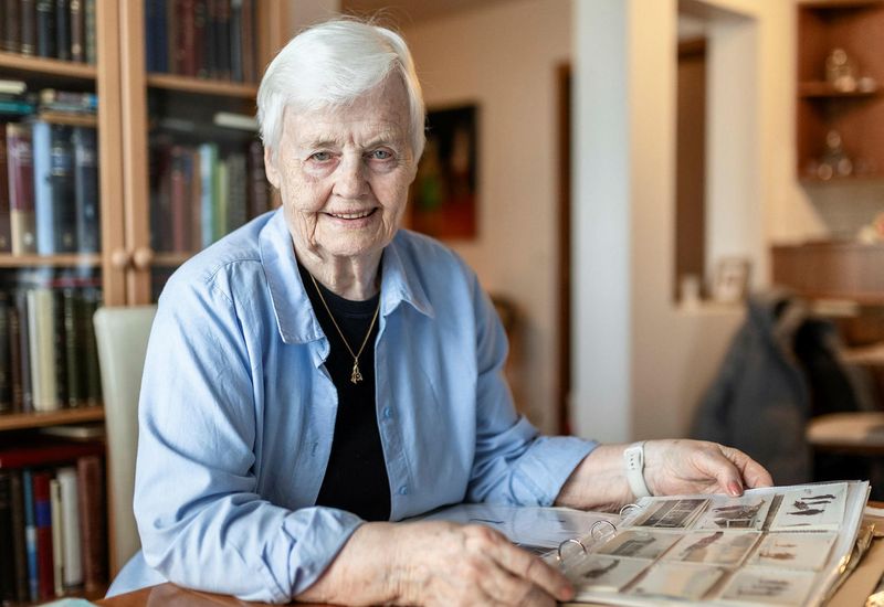 Jakobína Valdís Jakobsdóttir at her home recently, where she agreed to recount her memories of the 1956 Games for Morgunblaðið.