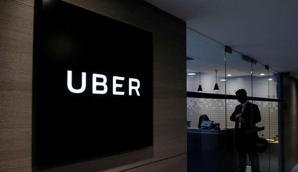 Stjórnarformaður Uber segir upp