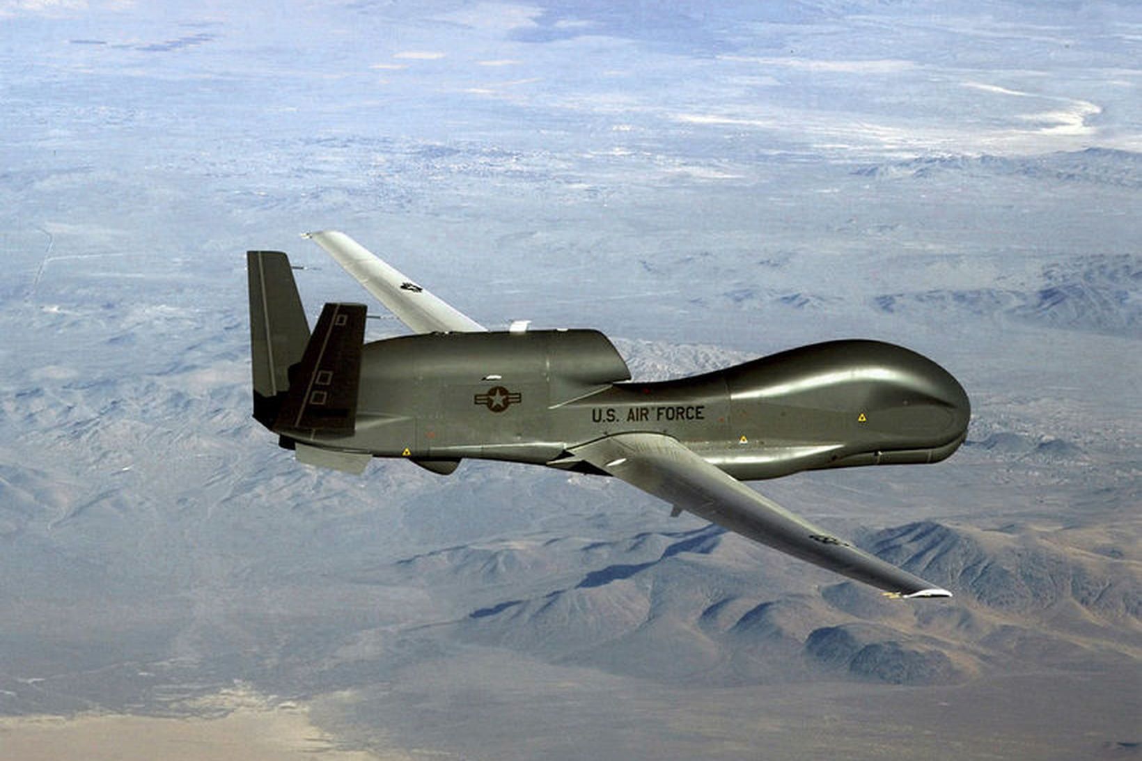 RQ-4 Global Hawk ómannaður eftirlitsdróni bandaríska hersins.