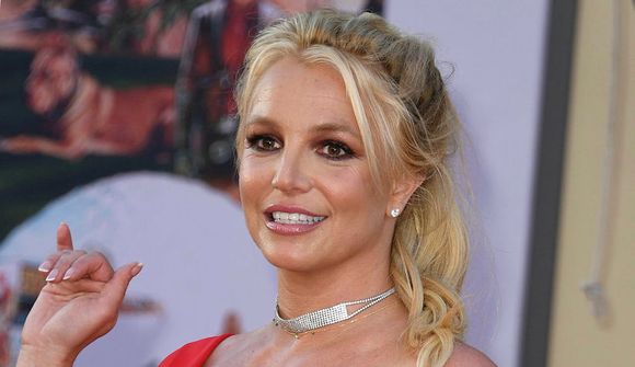 Federline óskar Britney alls hins besta 