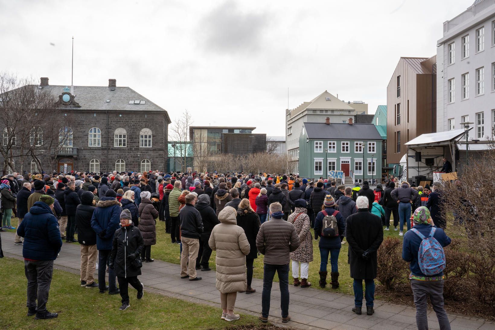 Mótmælin voru haldin á Austurvelli í dag.