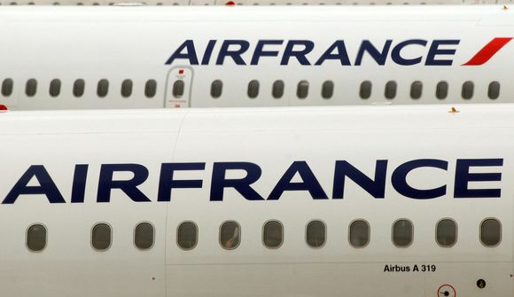 Frakkar undirbúa björgunarpakka fyrir Air France