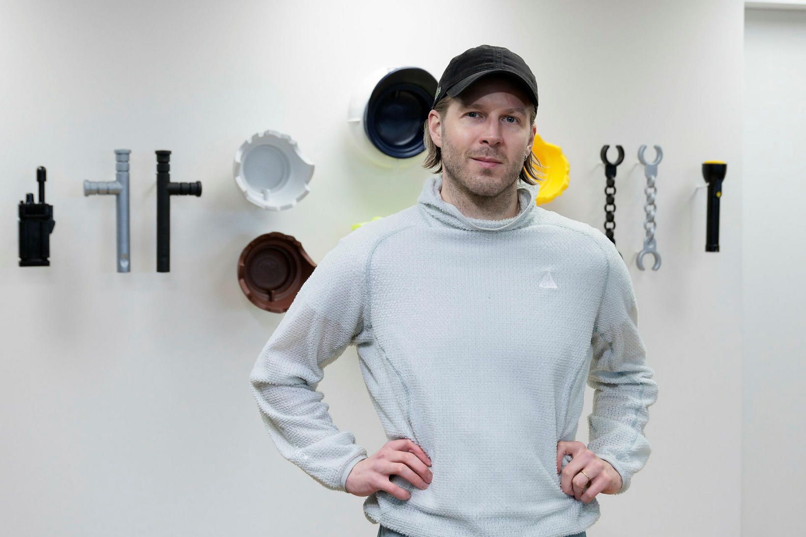 Stækkuð Playmobil-handjárn á sýningu