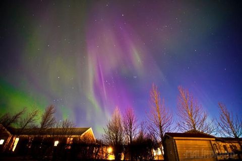 These Northern Lights were caught on camera in Selfoss last night.