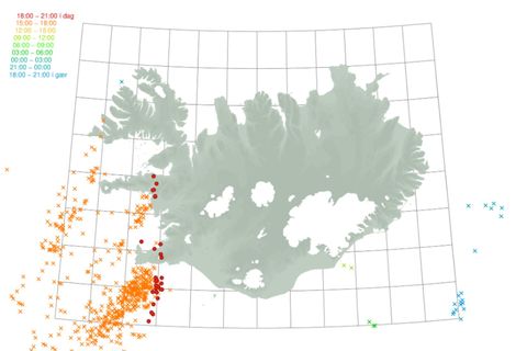 Fjölda eldinga hefur nú slegið niður í óveðrinu.