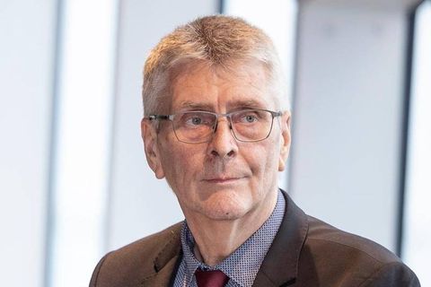 Guðmundur Ingi var krati í fyrri tíð og hefur nú ráðið einn.