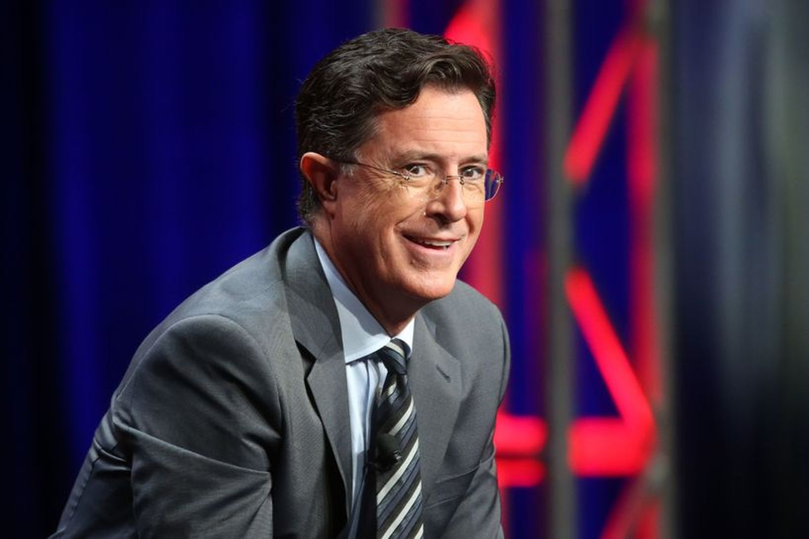 Stephen Colbert kynnir næstu Emmy-hátíð.