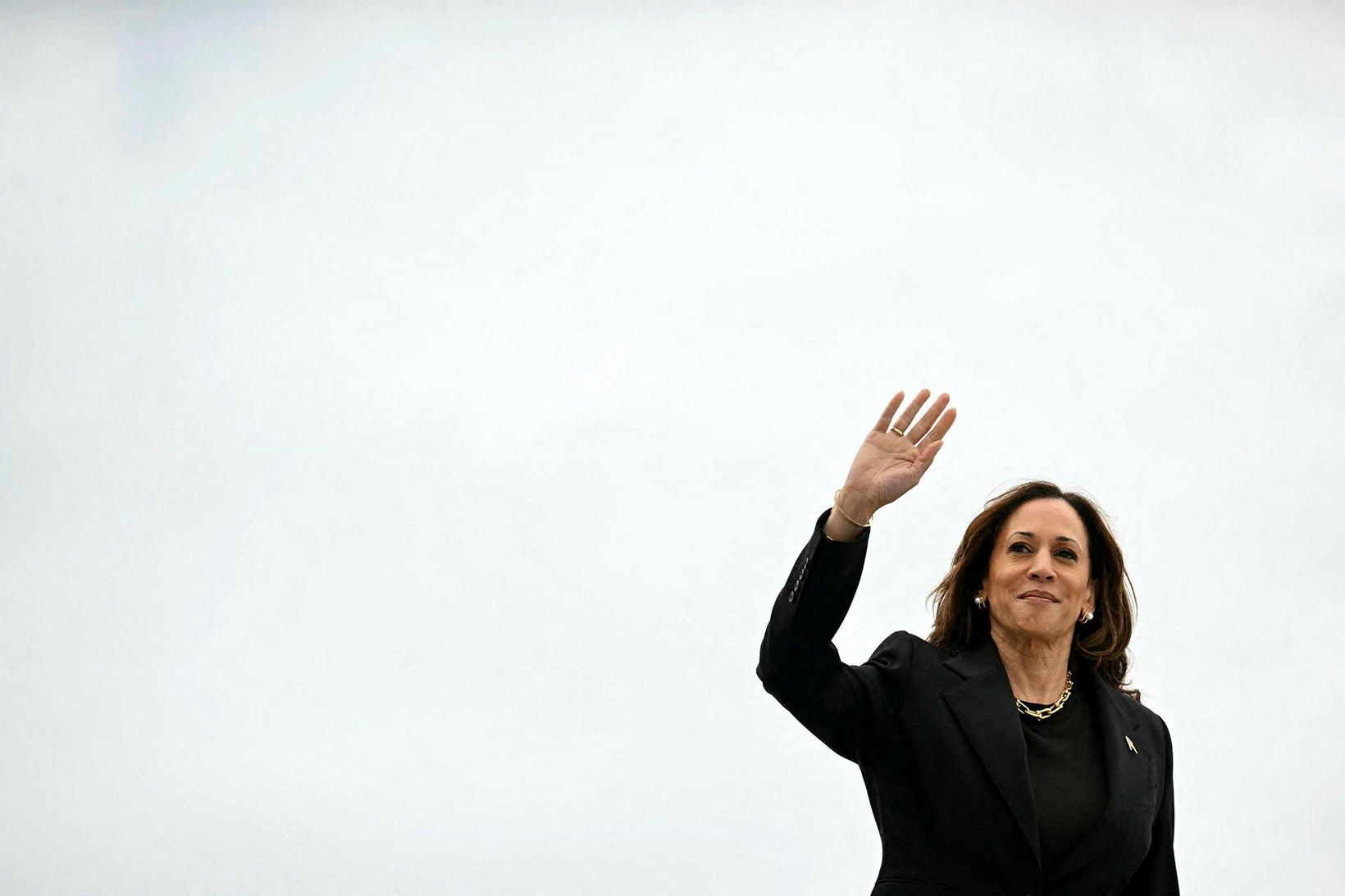 Trump fellir vernd Harris úr gildi