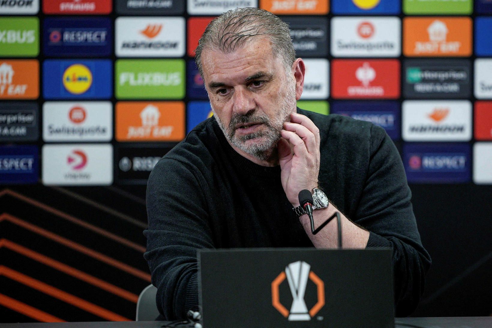Ange Postecoglou á fréttamannafundi í Bodö í gærkvöldi.