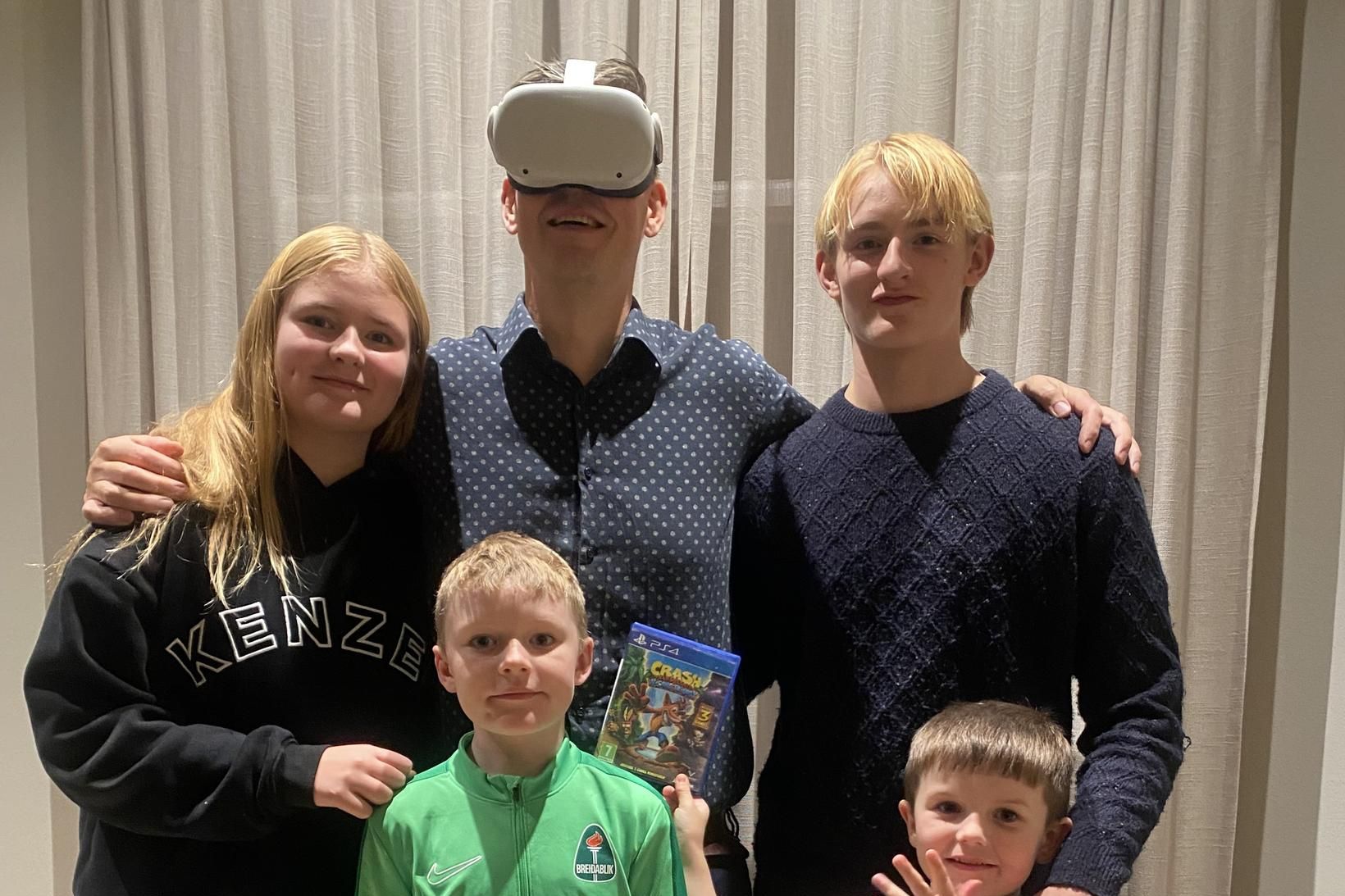 Prófessorinn með gleraugun sem áttu eftir að kjósa honum örlög …