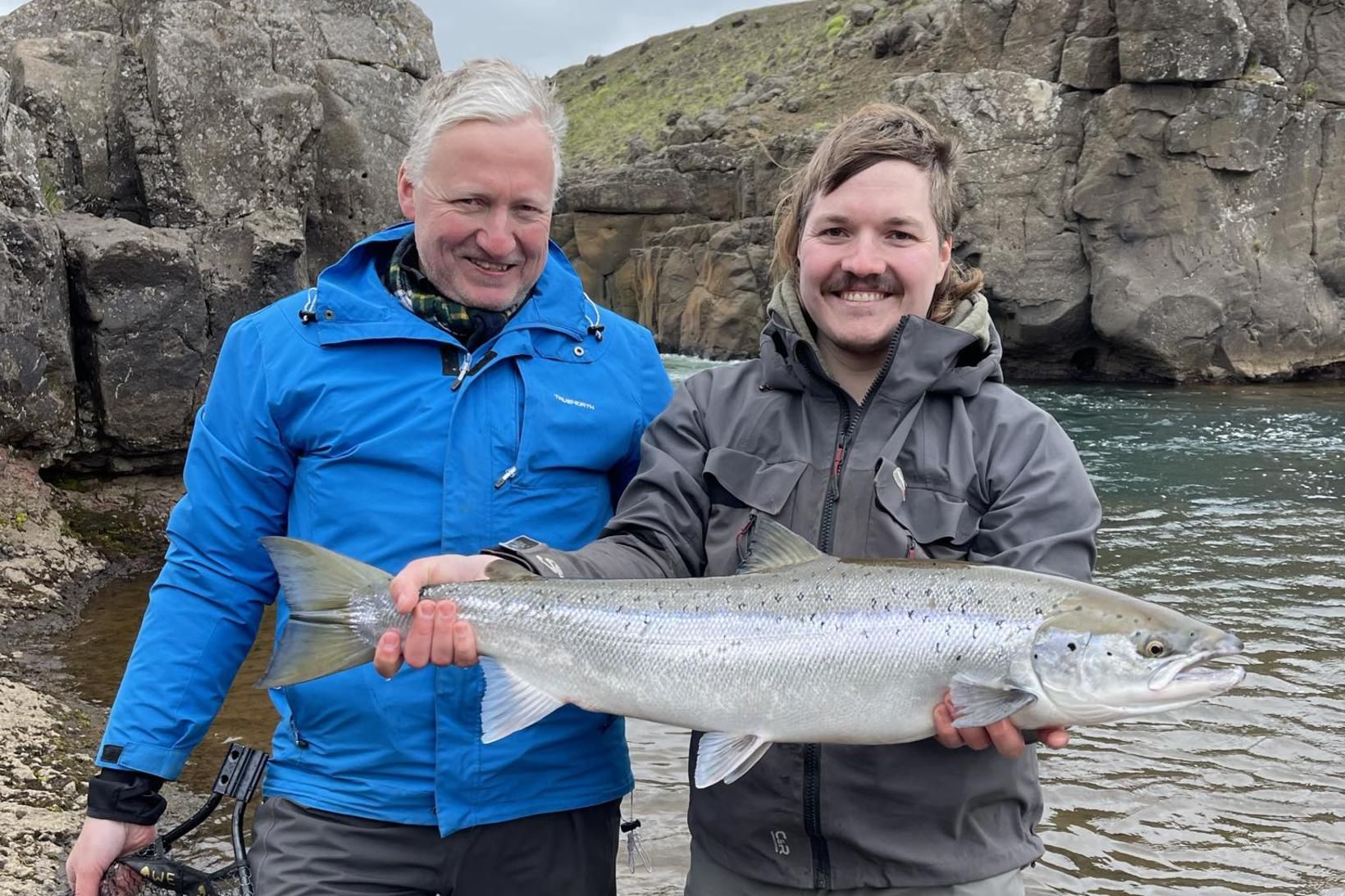 Maríulaxar eru alltaf jafn dýrmætir. Þeir feðgar Stefán Sveinsson og …