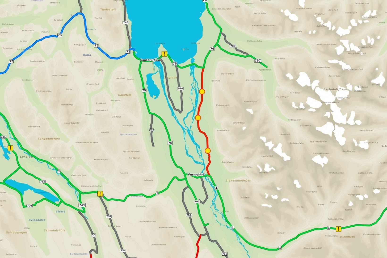 Loka vegi í Skagafirði vegna vatnavaxta
