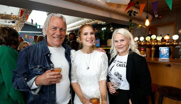 Rífandi stemning hjá Júlíu Margréti 