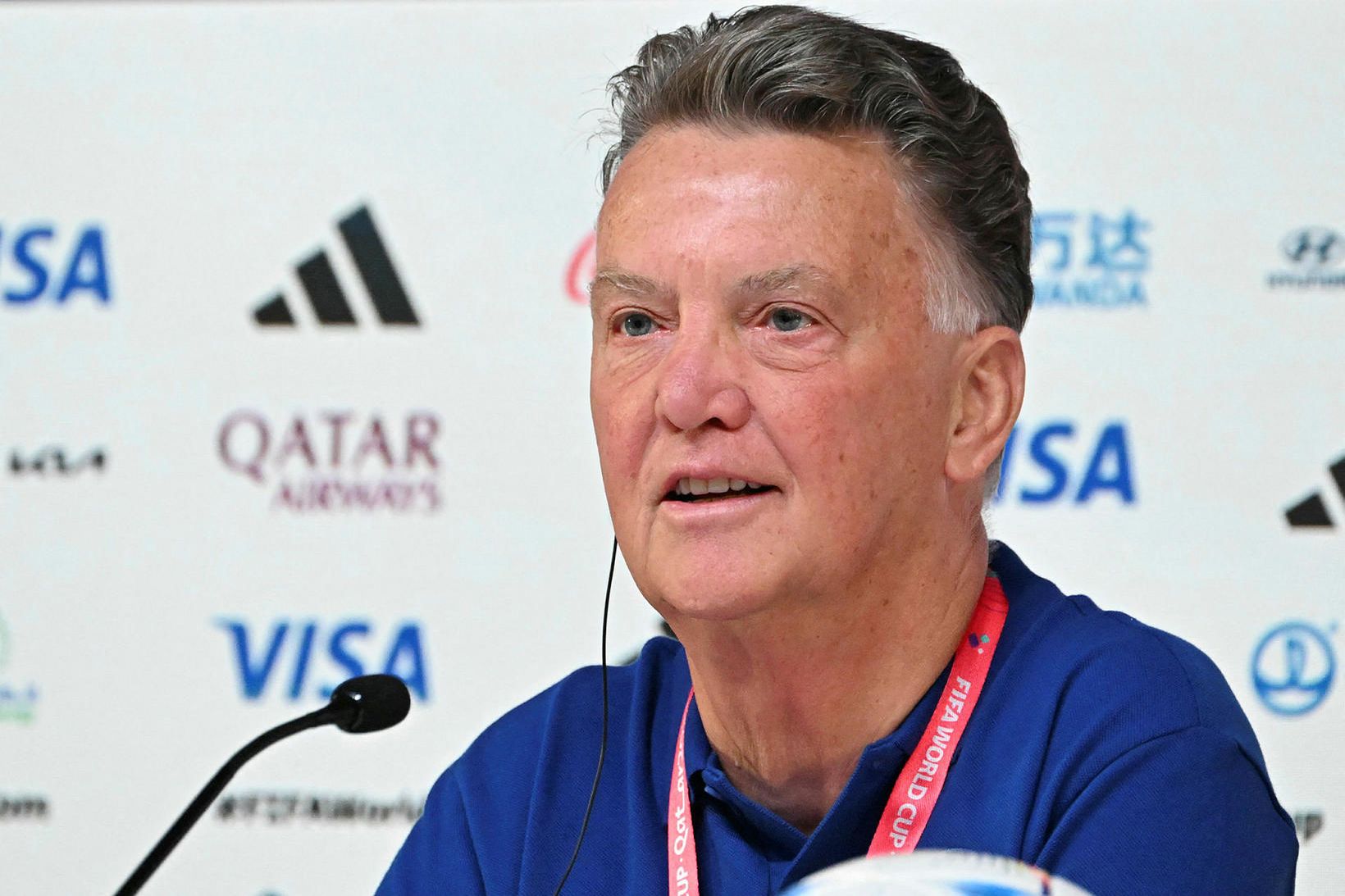 Louis van Gaal er búinn að sigrast á krabbameini.