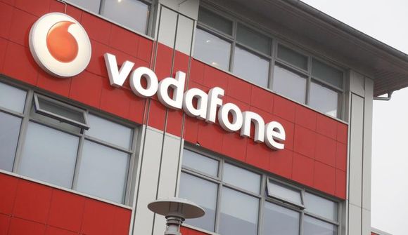 Ráðist tvisvar áður á Vodafone