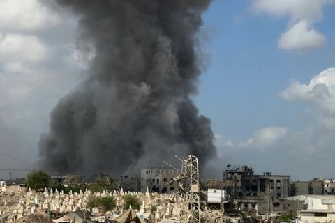 'We want peace': Heavy smoke covers Gaza City following intense Israeli bombardments