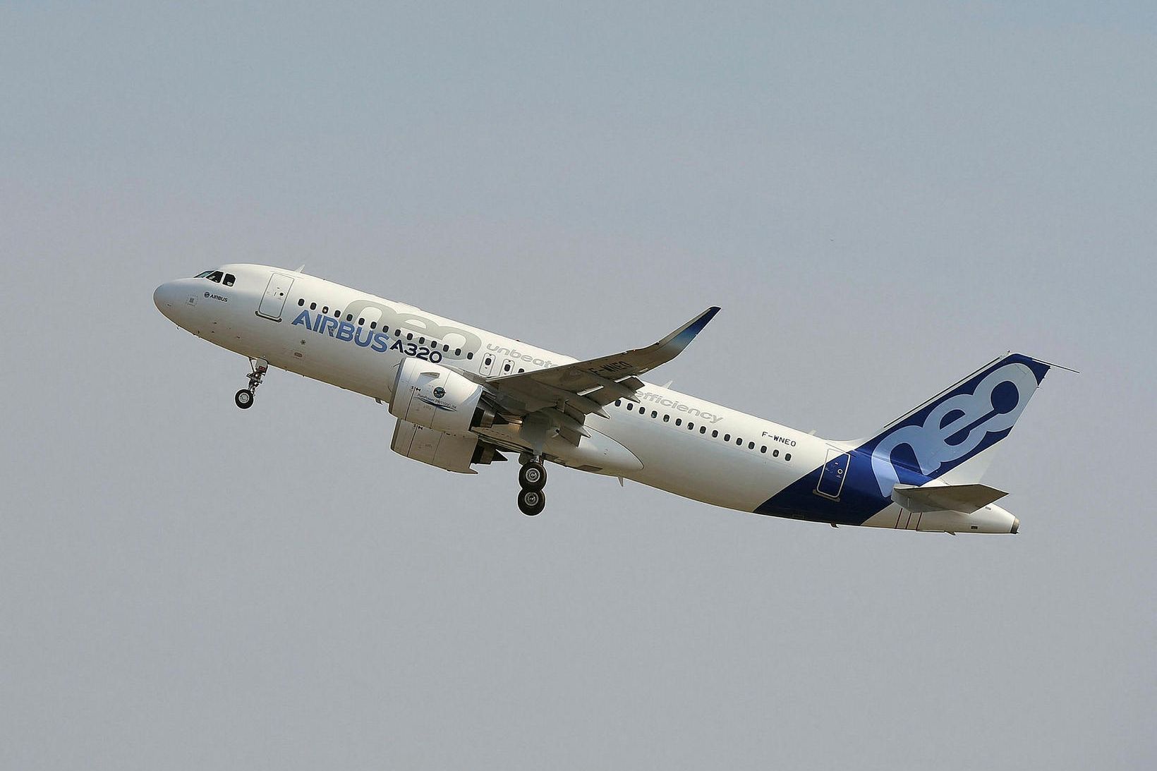Airbus A320neo flugvél.