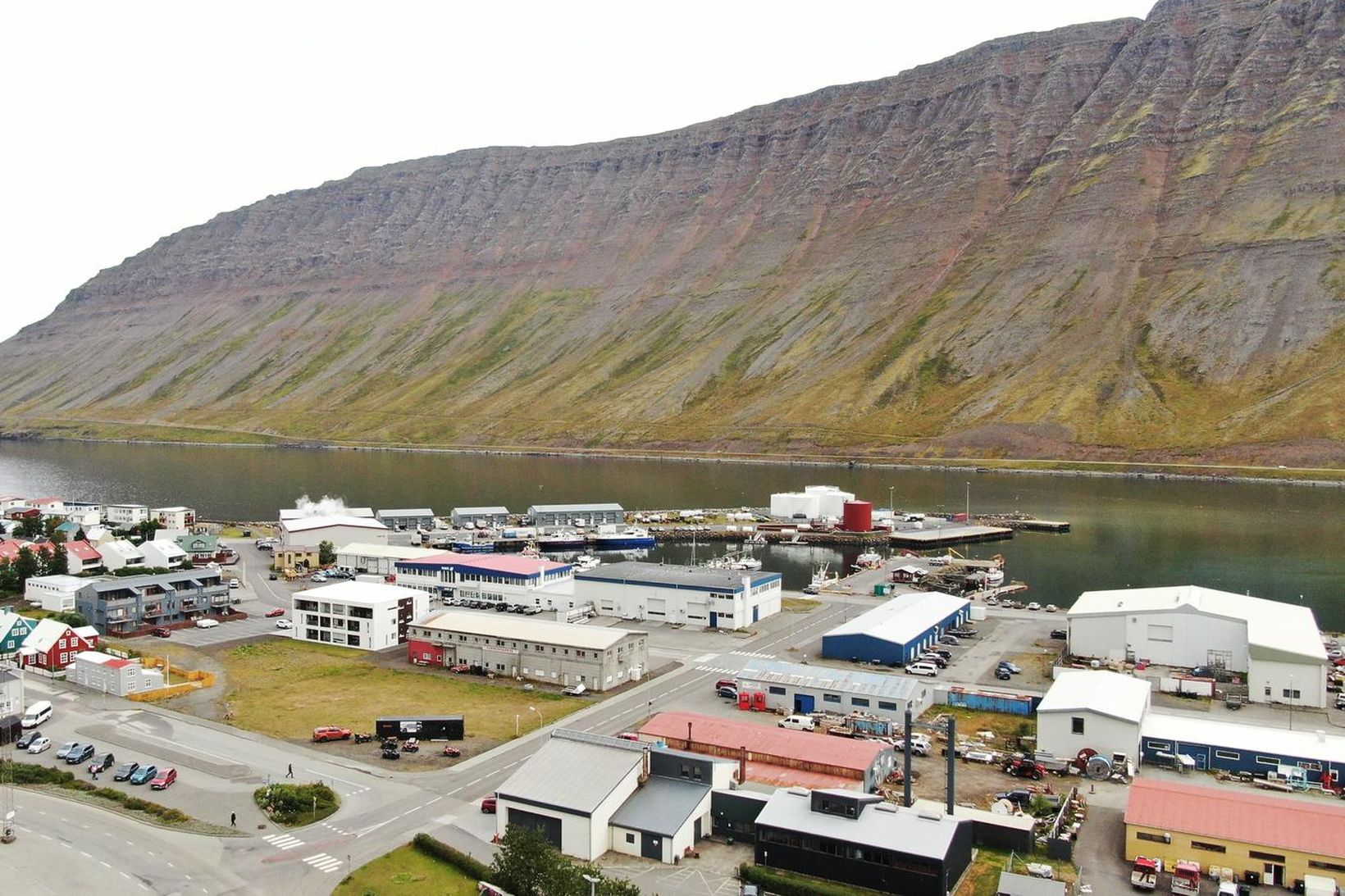 Ísfirðingar leitast áfram við að finna lausn á vandamáli tengdu …