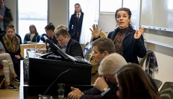 Vilja byggja upp traust eftir skell