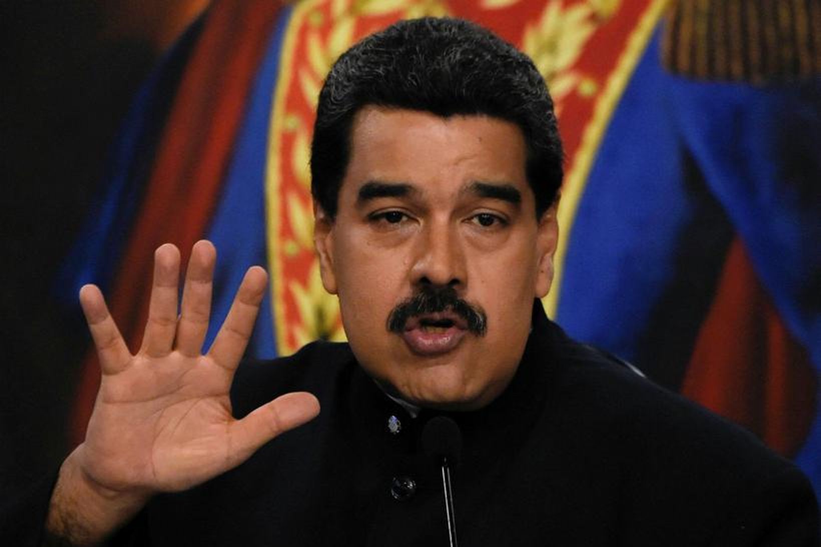 Nicolas Maduro, forseti Venesúela, ætlar að draga úr niðurgreiðslum á …