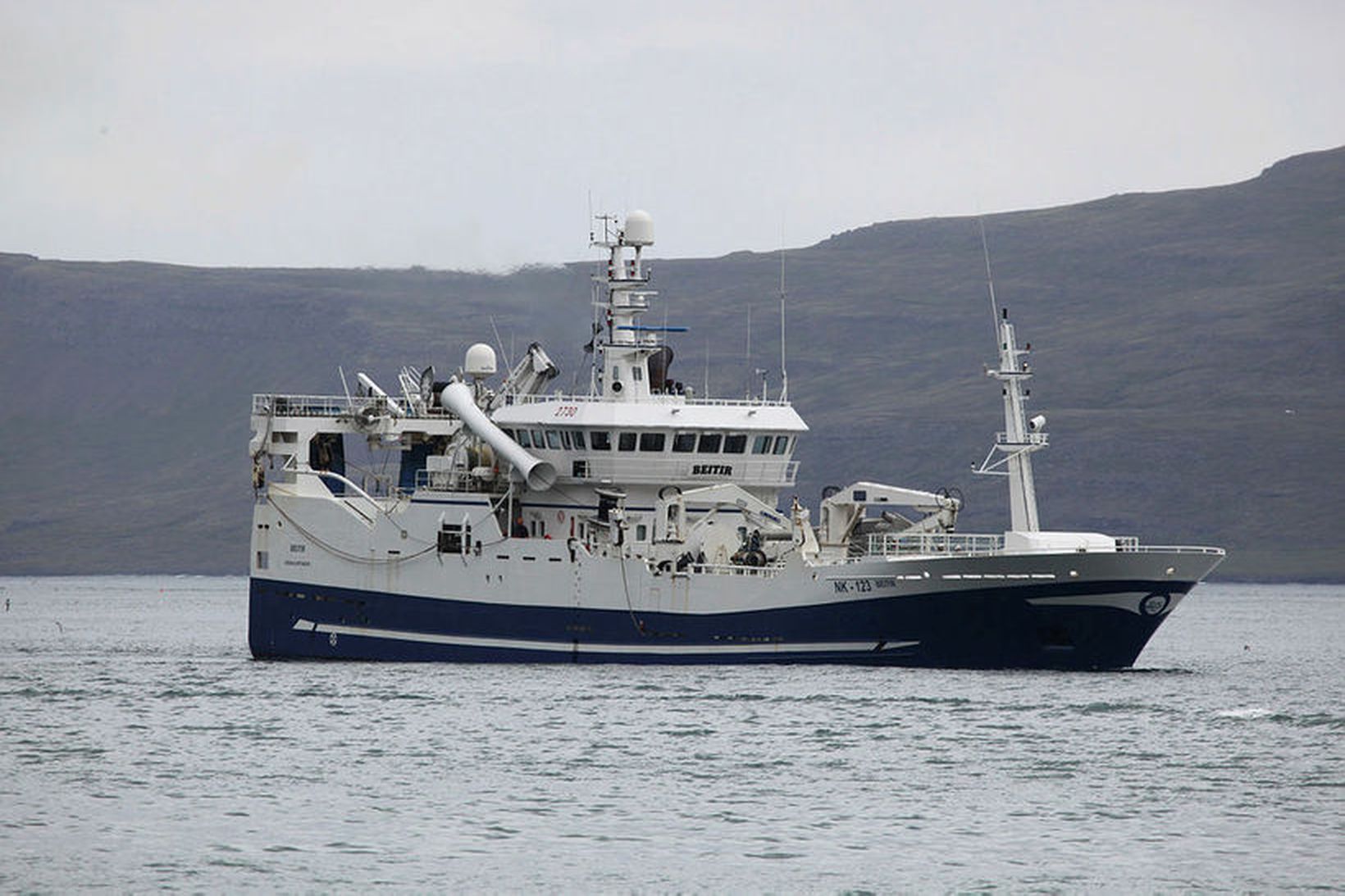 Beitir NK kom til hafnar með 860 tonn og hófst …