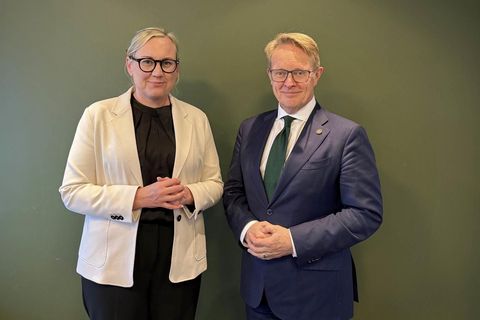 Þorbjörg Sigríður Gunnlaugsdóttir dómsmálaráðherra ásamt Hans Leijtens framkvæmdastjóra Landamæra- og strandgæslustofnunar Evrópu (Frontex).
