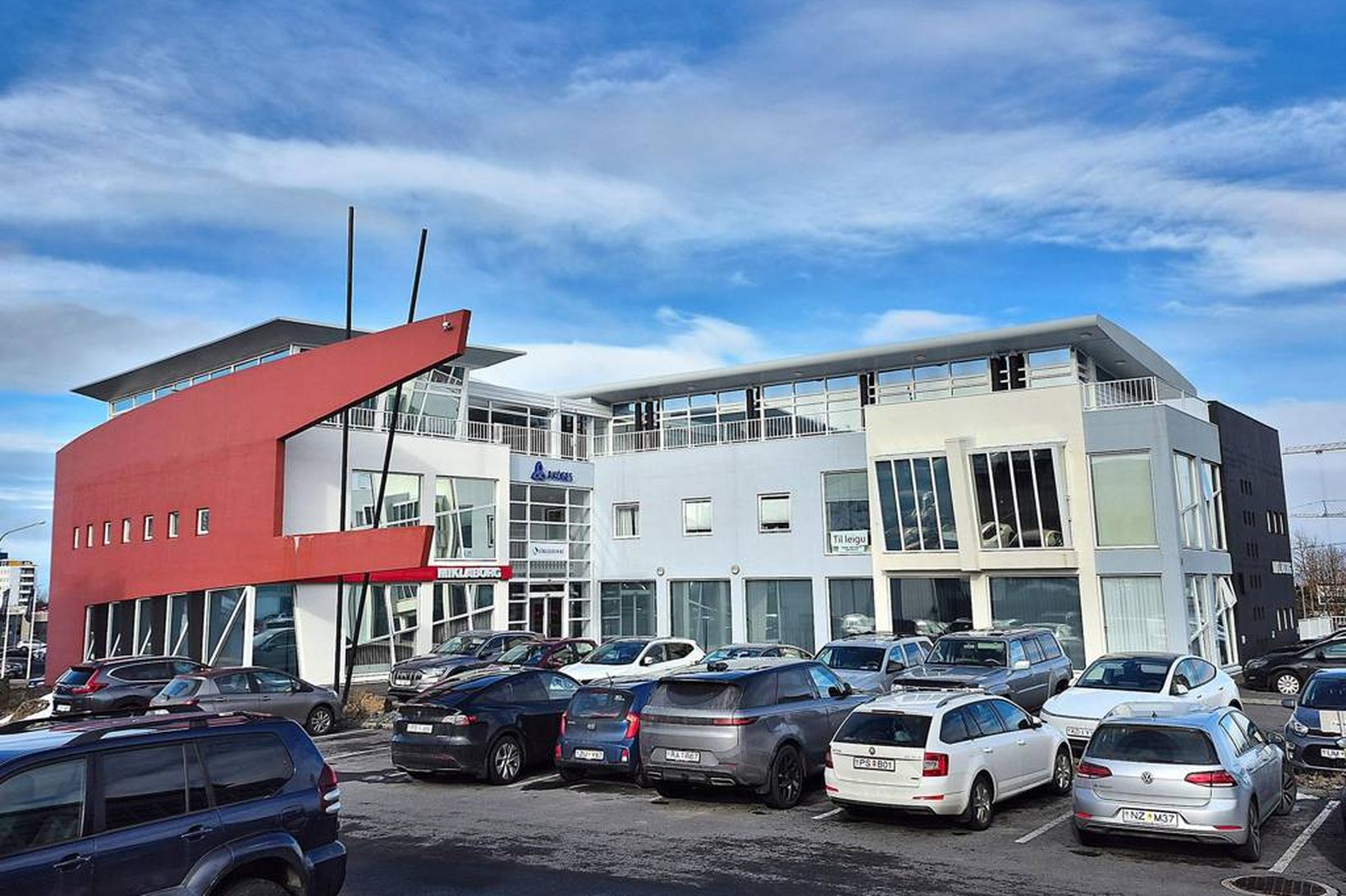 Hætta hringsóli á bílastæðum