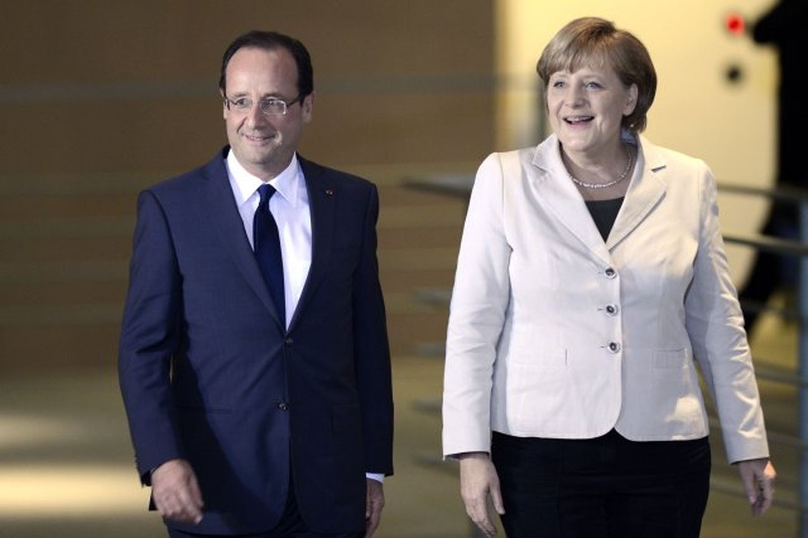 François Hollande, forseti Frakklands, og Angela Merkel, kanslari Þýskalands, á …
