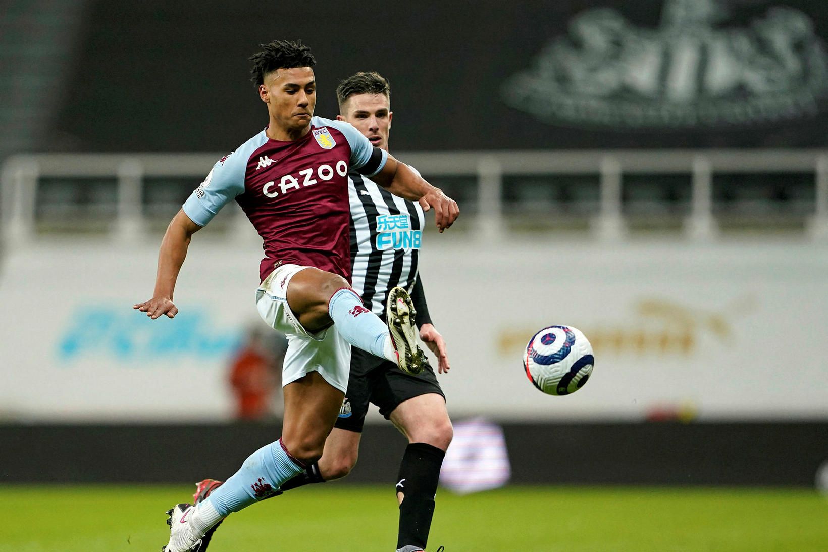 Ollie Watkins hefur leikið vel með Aston Villa í vetur …