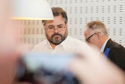 Sigurjón Þ. Árnason, fyrrverandi bankastjóri Landsbankans, sá ekki umfjöllun Kastljós og gerir ekki ráð fyrir …