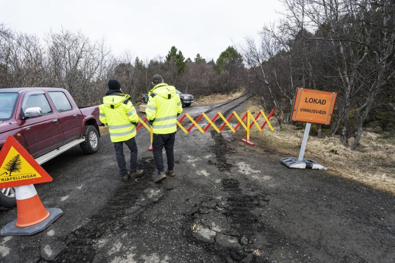 Unnið verður í samræmi við öryggisstaðla og svæðið afgirt meðan …