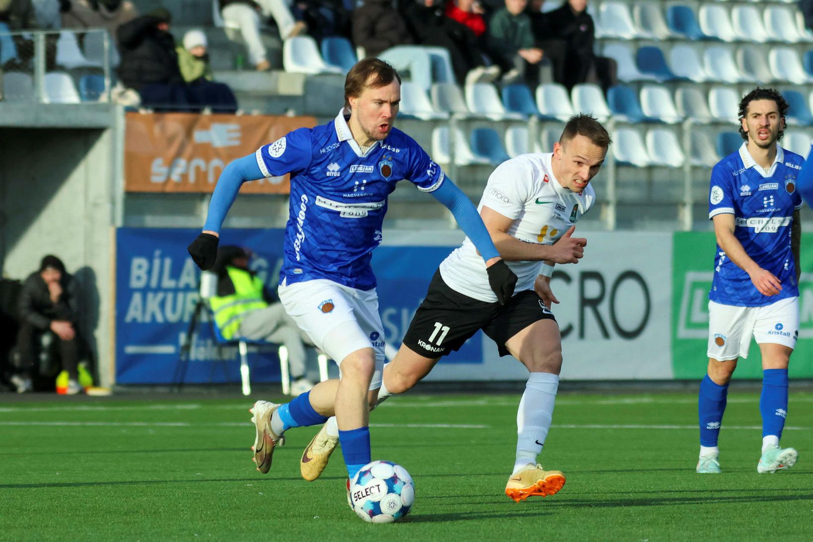 Simon Tibbling átti góðan leik í kvöld.